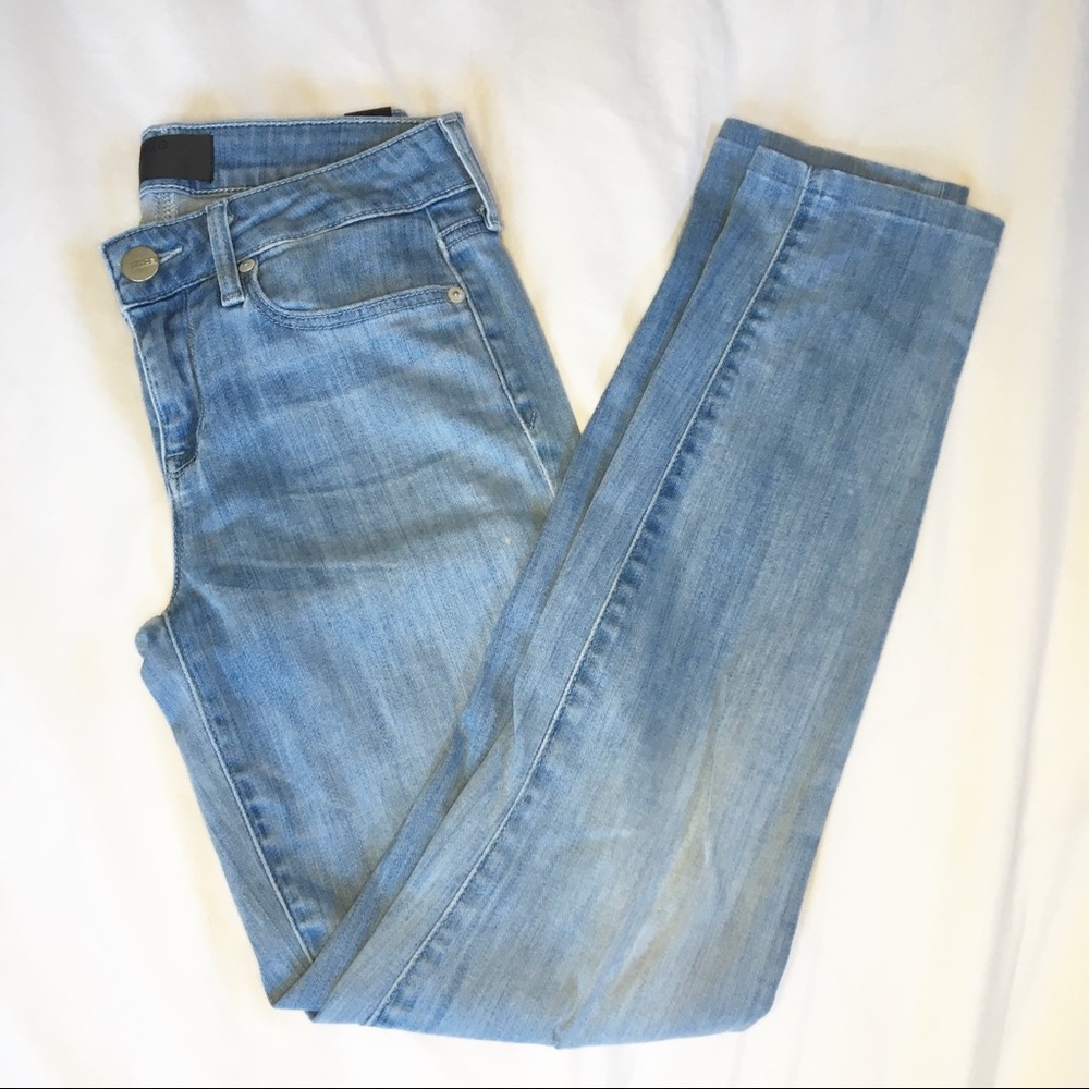 Vince Riley jeans in summer blue denim